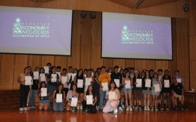 Cientos de estudiantes de Educación Media participaron de los cursos que dictó la FEN en la edición 2024 de la Escuela de Verano de la U. de Chile
